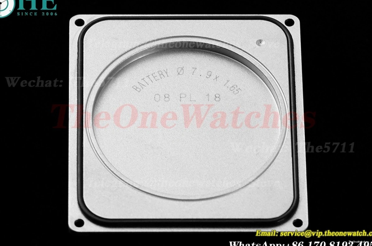 SS Dia White Solo Quartz AF LE 27.4mm Tank Dial 0411